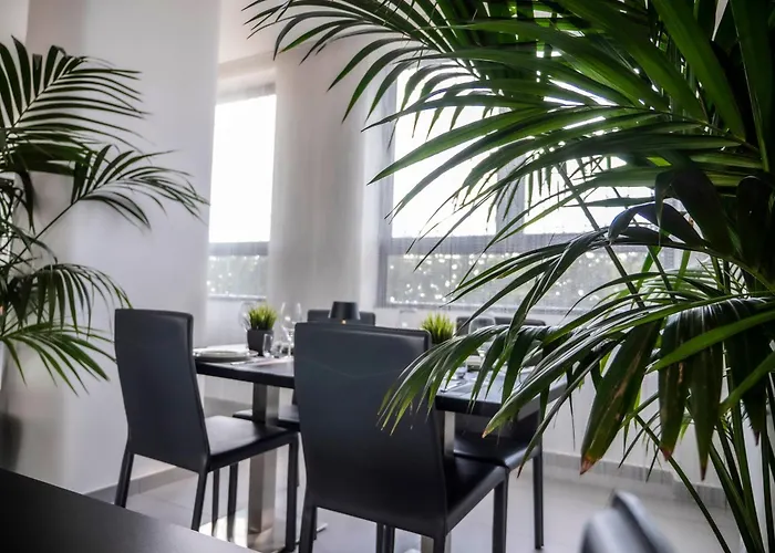 Loto Business Hotel